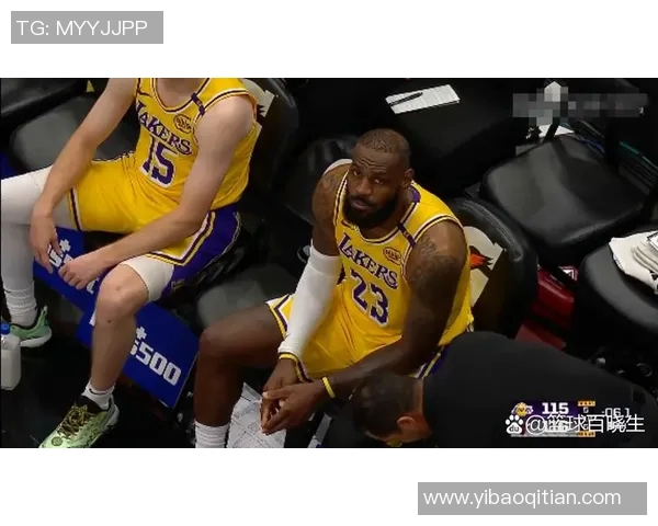 詹姆斯在湖人比赛中的精彩表现全程录像回顾与分析