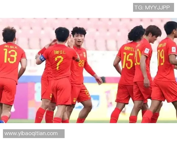 越南队与阿联酋队激战正酣争夺亚洲杯晋级名额的关键对决