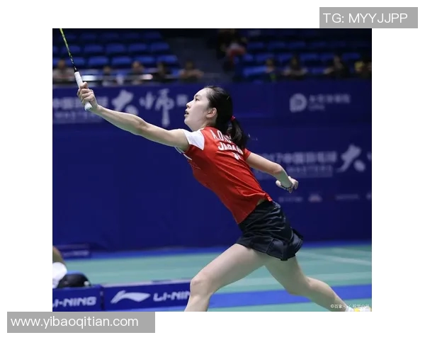 安江与隆安二队激战正酣赛场上演精彩对决引人瞩目 安江与隆安二队激战正酣赛场上演精彩对决引人瞩目