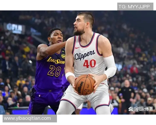 快船晋级西部决赛，将对阵湖人