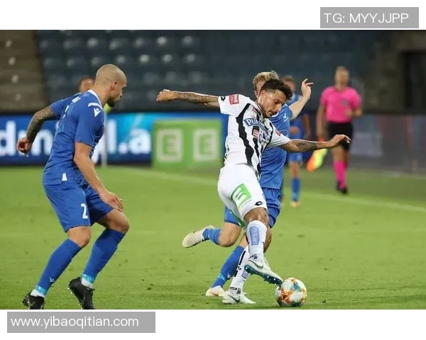 桑纳菲与兰的对决分析及比赛前瞻探讨 桑纳菲与兰的对决分析及比赛前瞻探讨