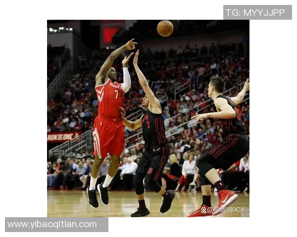 勇士与火箭激战全程录像回顾10月31日精彩瞬间分析