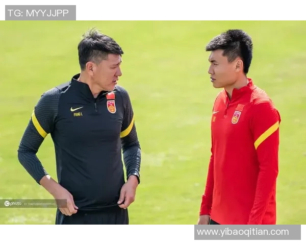 伊朗与巴勒斯坦足球赛精彩直播全程回顾与分析