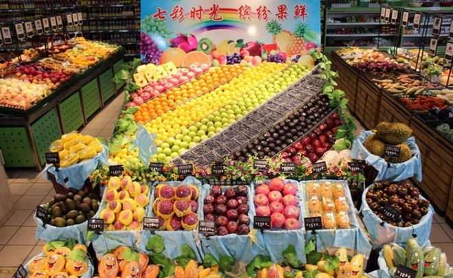 年损失4000亿！百吨水果积压、果农眼泛泪花中国水果为何滞销？(图9)