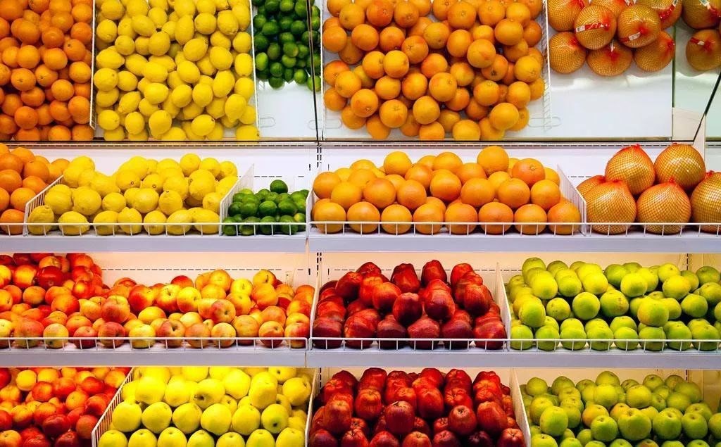 水果价格涨涨涨为何果农和水果店都说没赚钱？每个环节几乎都是微利